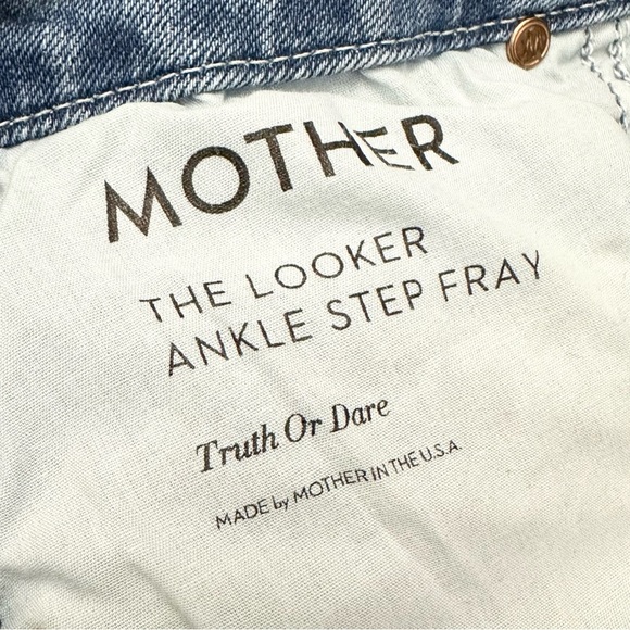 Mother Denim The Looker Ankle Step Fray in Truth Or Dare - Picture 14 of 15